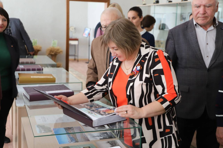 В Белгородском ФАНЦ РАН состоялось торжественное открытие Музея истории развития Центра.