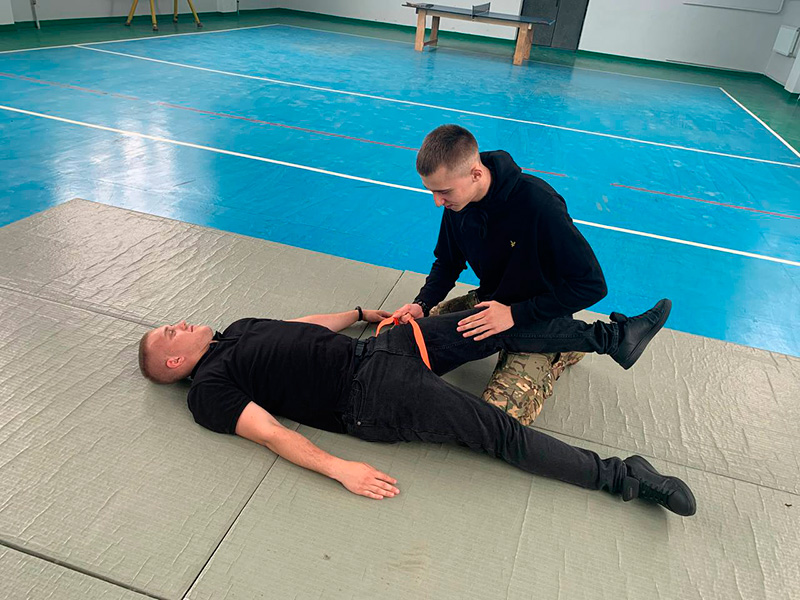 В  ОМВД России по Белгородскому району прошли занятия по тактической медицине.