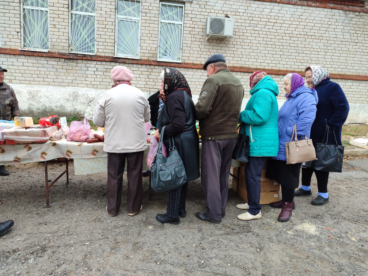 На территории Белгородского района продолжается проведение ярмарочных мероприятиях в поселениях.