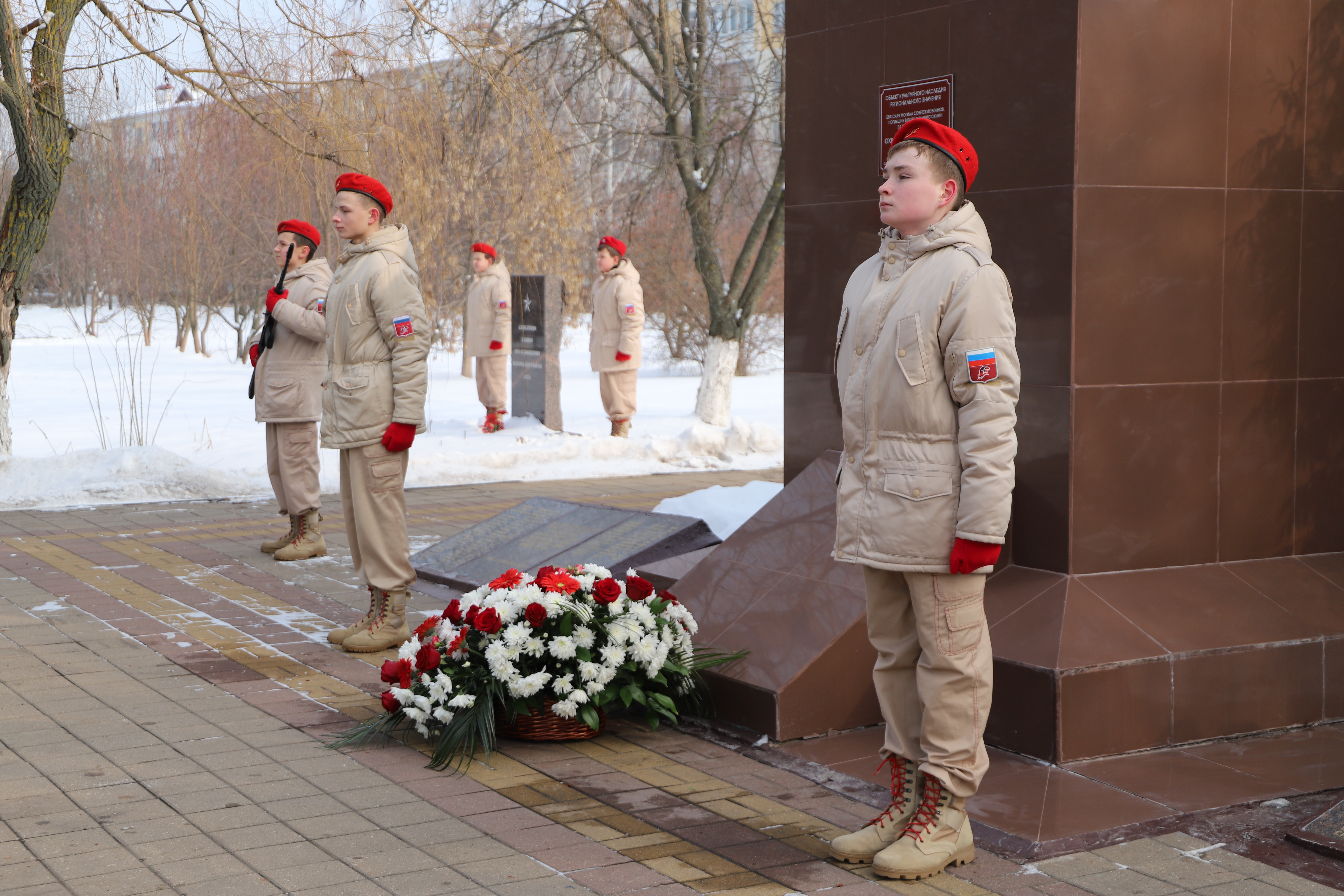 Почтили память бойцов, отдавших жизнь за наше Отечество.