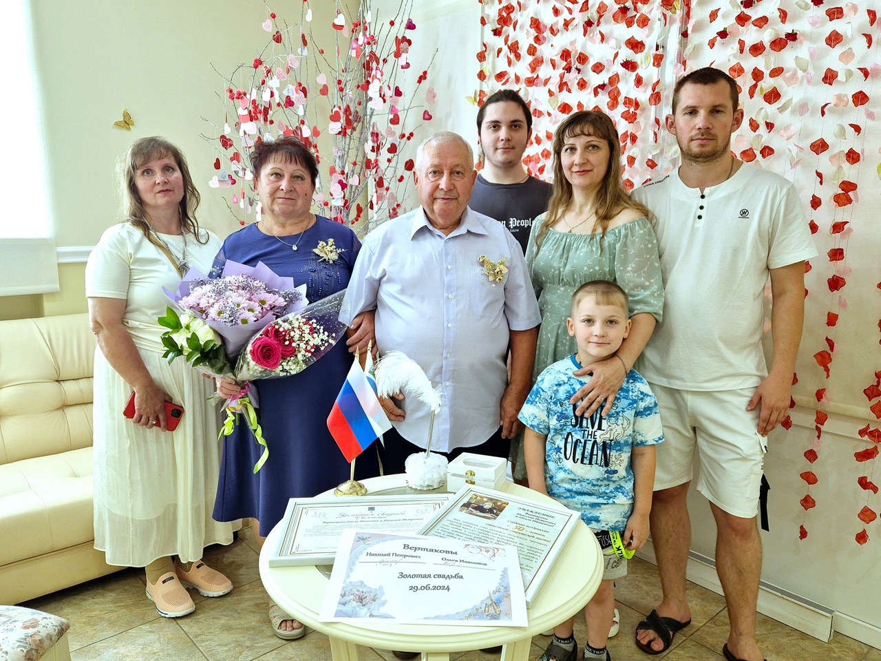 Николай и Ольга Вертаковы из села Пушкарное отметили золотую свадьбу.