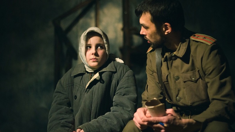 В театре «Окно» Тавровского ЦКР состоялась премьера спектакля «Бабы» по пьесе Владимира Балашова.
