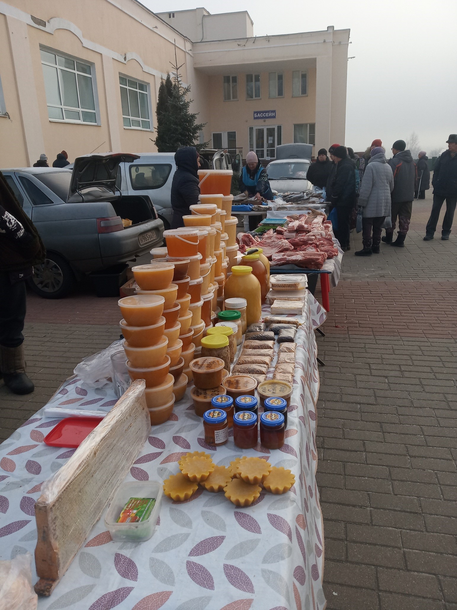 Традиционные еженедельные ярмарки прошли в Белгородском районе.