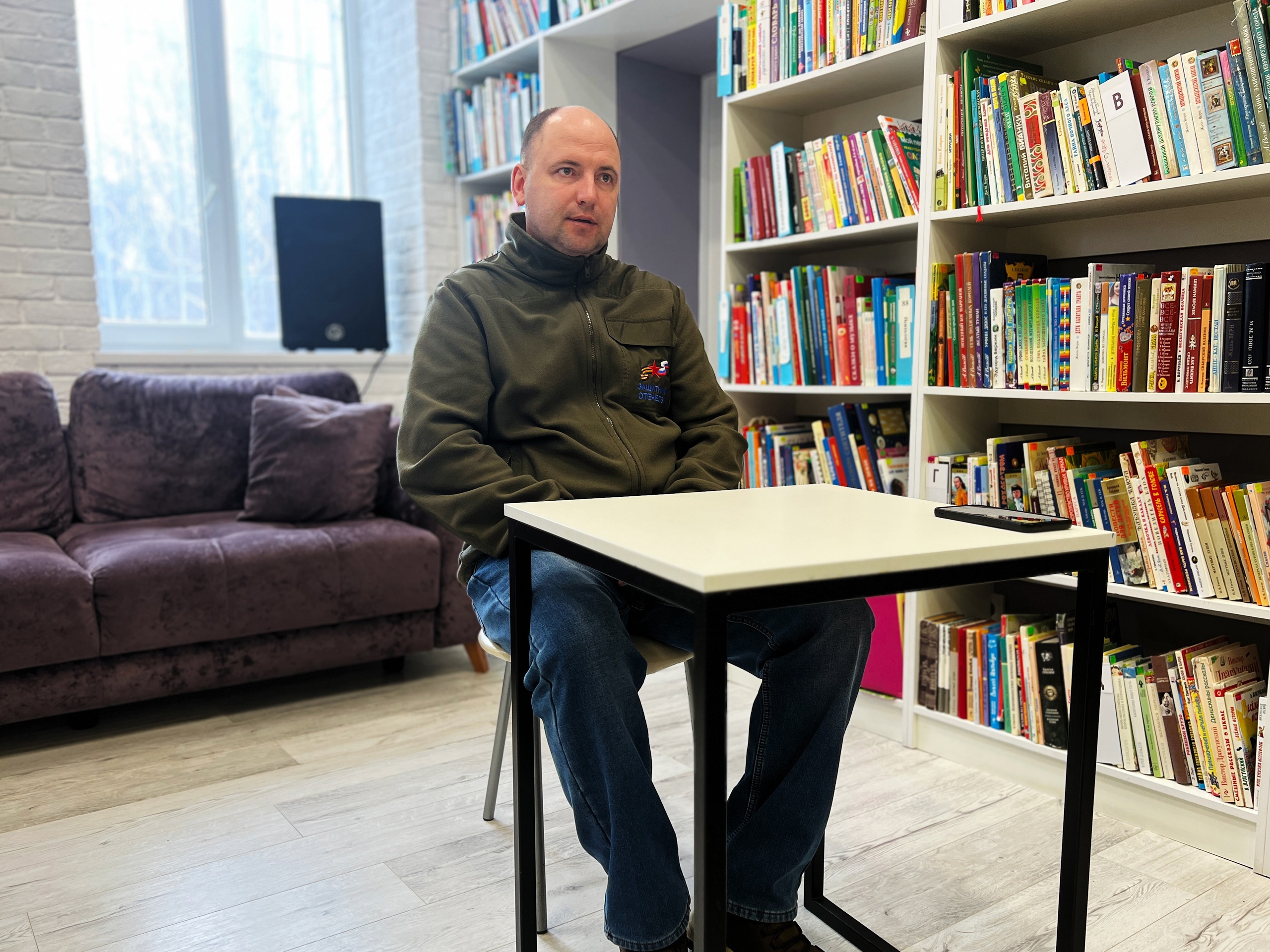 Преподаватель ДЮСШ Белгородского района Сергей Рыбалченко подал заявку на участие в региональном кадровом проекте для ветеранов и участников СВО «Сталь».