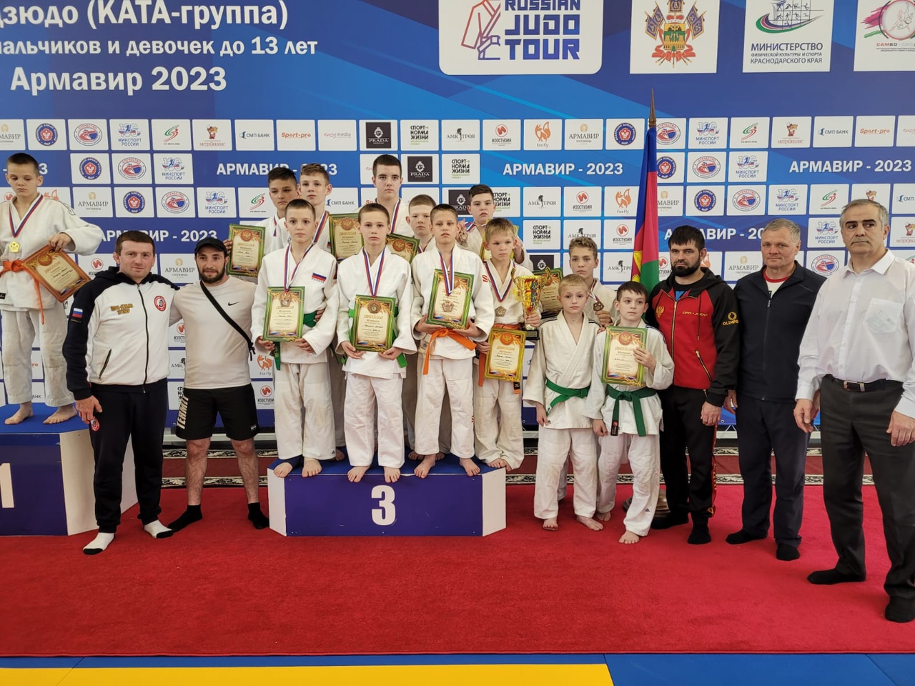 Спортсмены Белгородского района в числе победителей на Всероссийских соревнованиях по дзюдо.