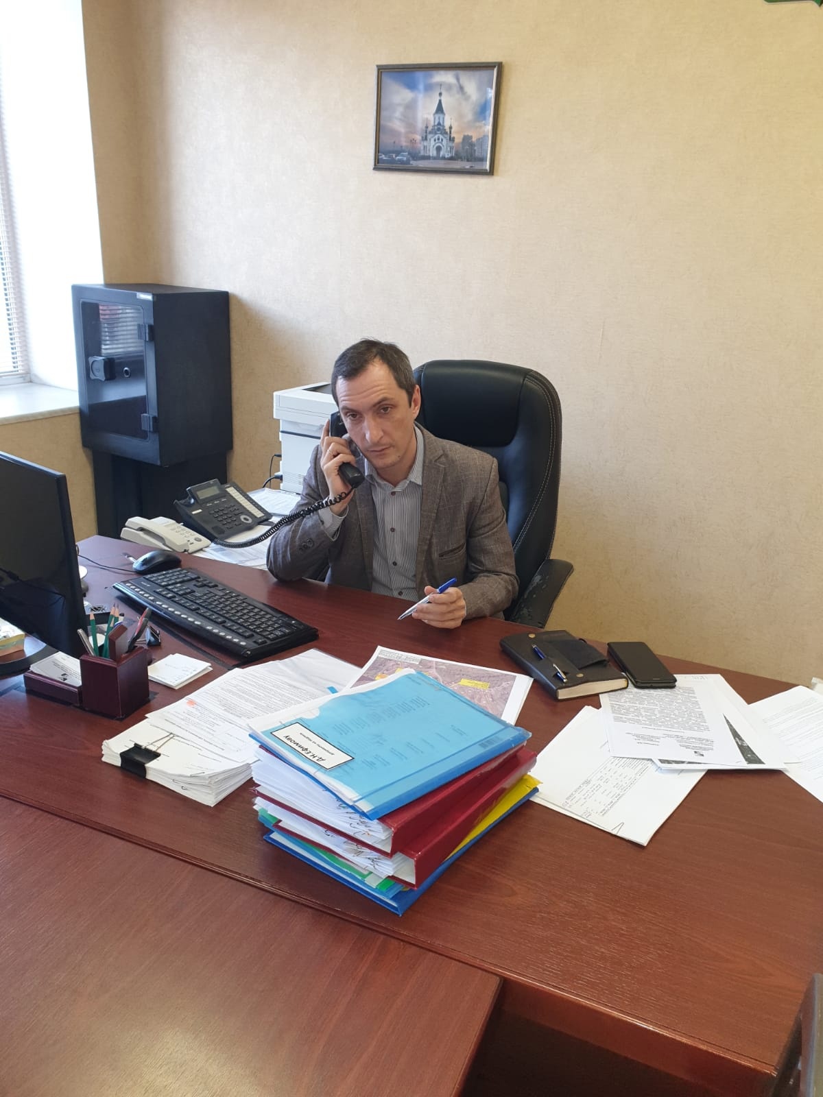 Руководитель комитета имущественных и земельных отношений Дмитрий Ефимов проведёт прямую телефонную линию