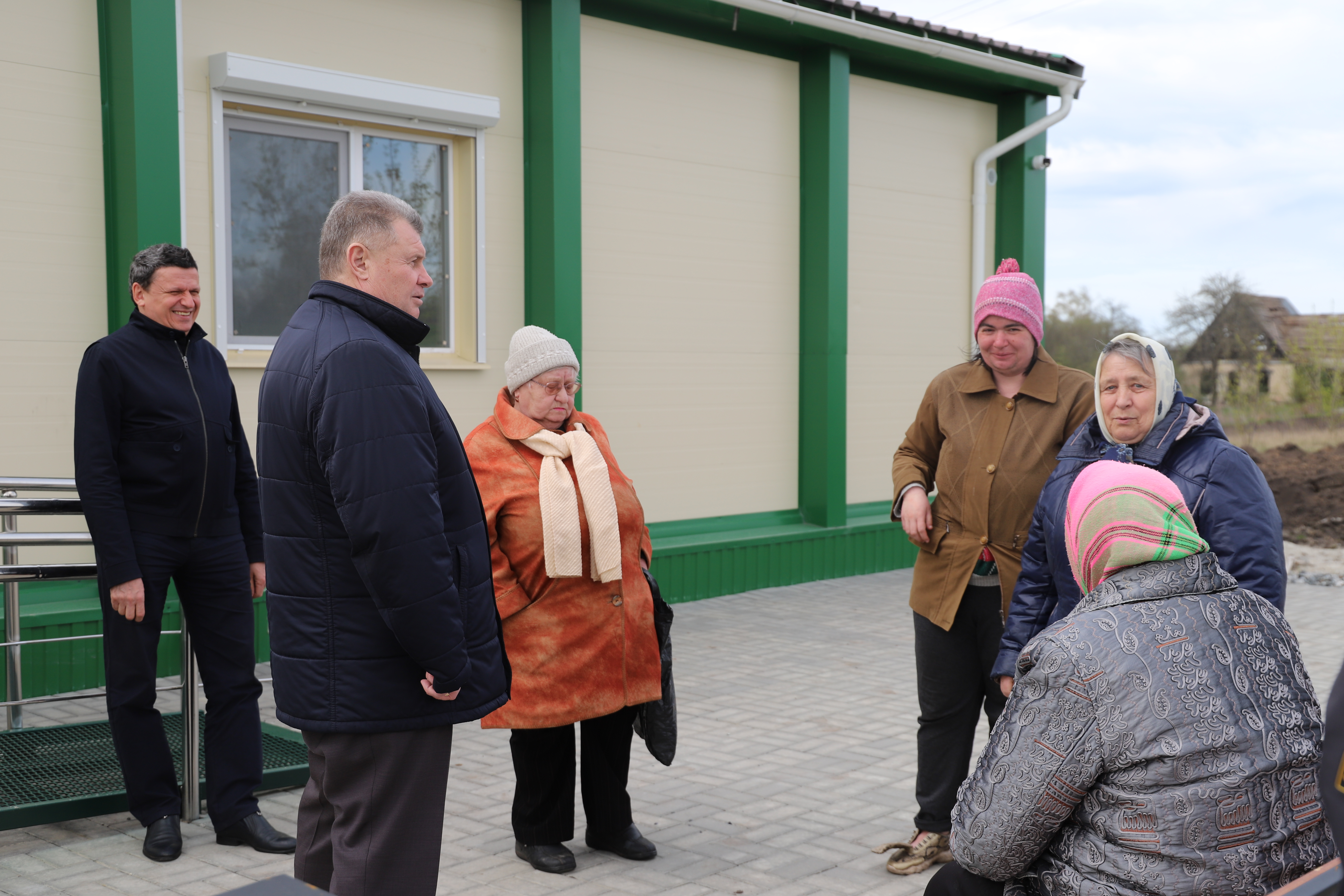 Глава администрации Белгородского района Владимир Перцев встретился с жителями Головинского поселения.
