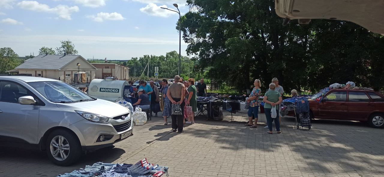 В Белгородском районе продолжается проведение периодических ярмарок.