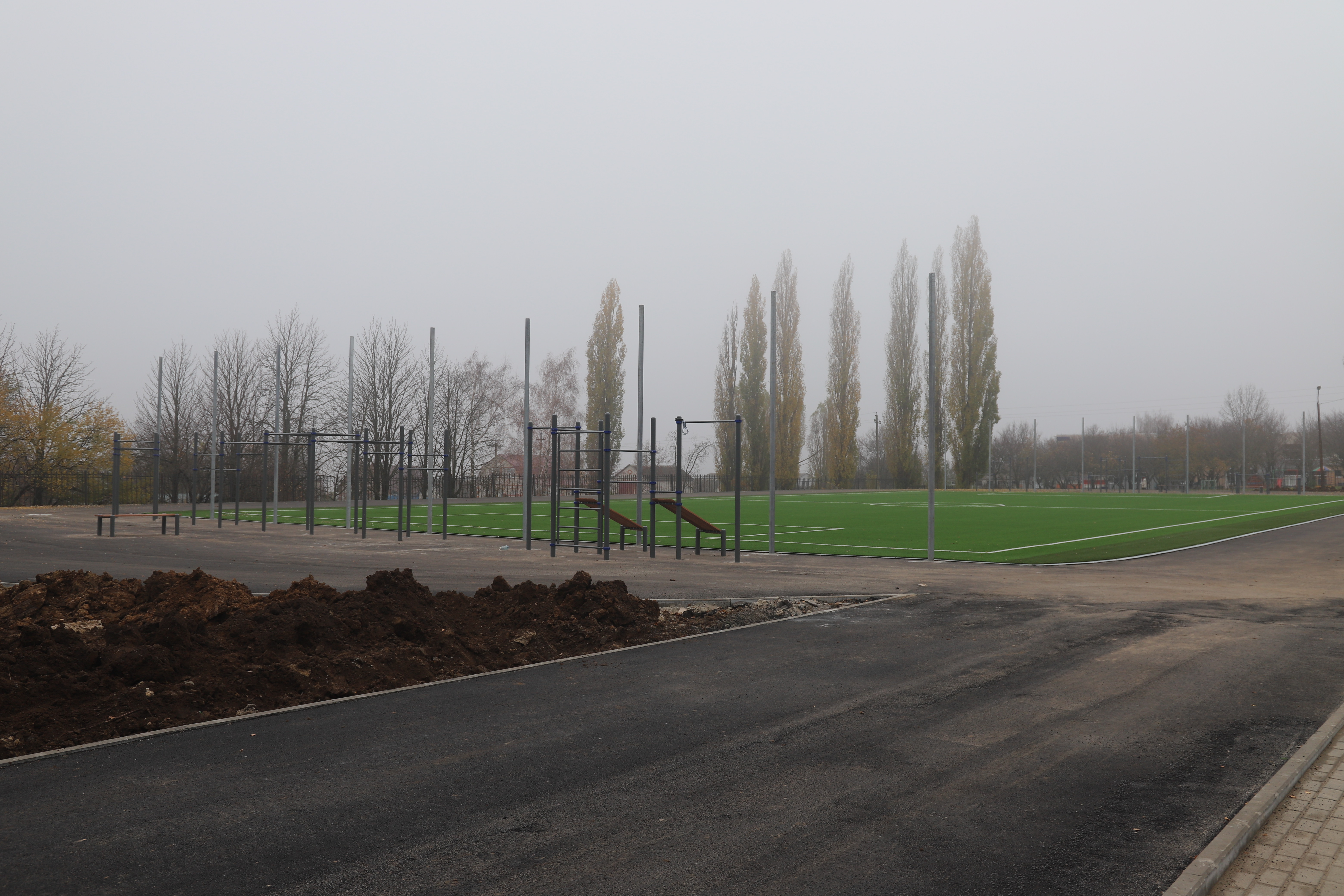 Весной в Беловском планируется завершить благоустройство «умной» спортивной площадки