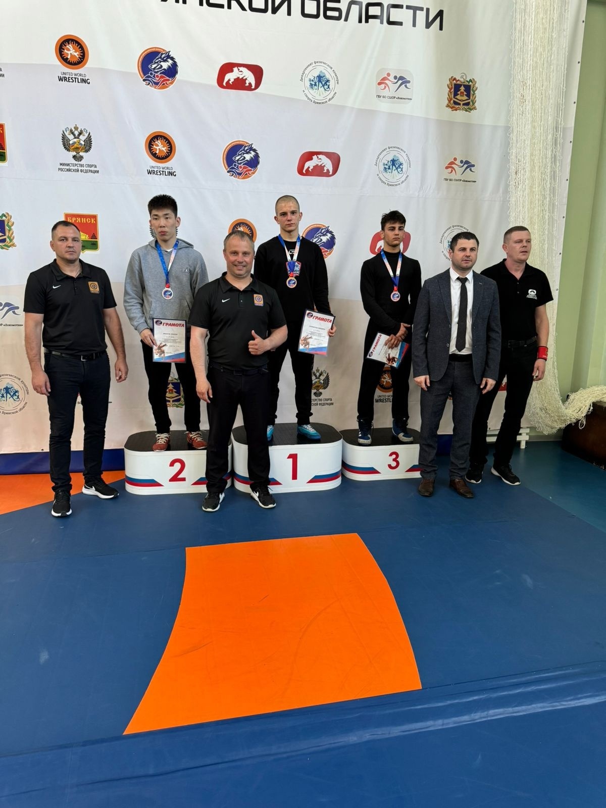 Никита Анищенко стал заслуженным победителем первенства ЦФО по вольной борьбе среди юниоров до 24 лет.