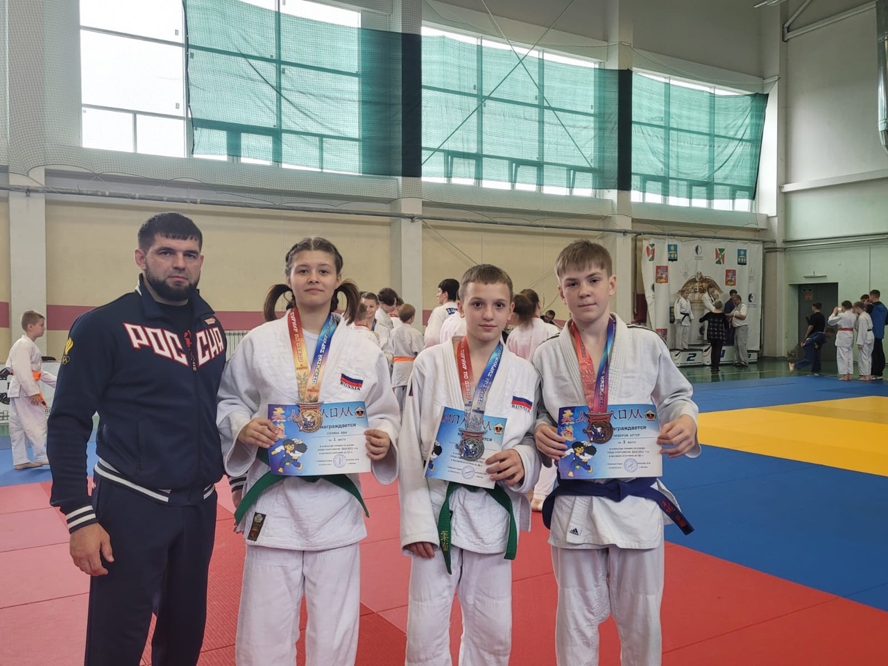 Юные спортсмены Белгородского района приняли участие в турнире по дзюдо, посвящённом Году семьи.
