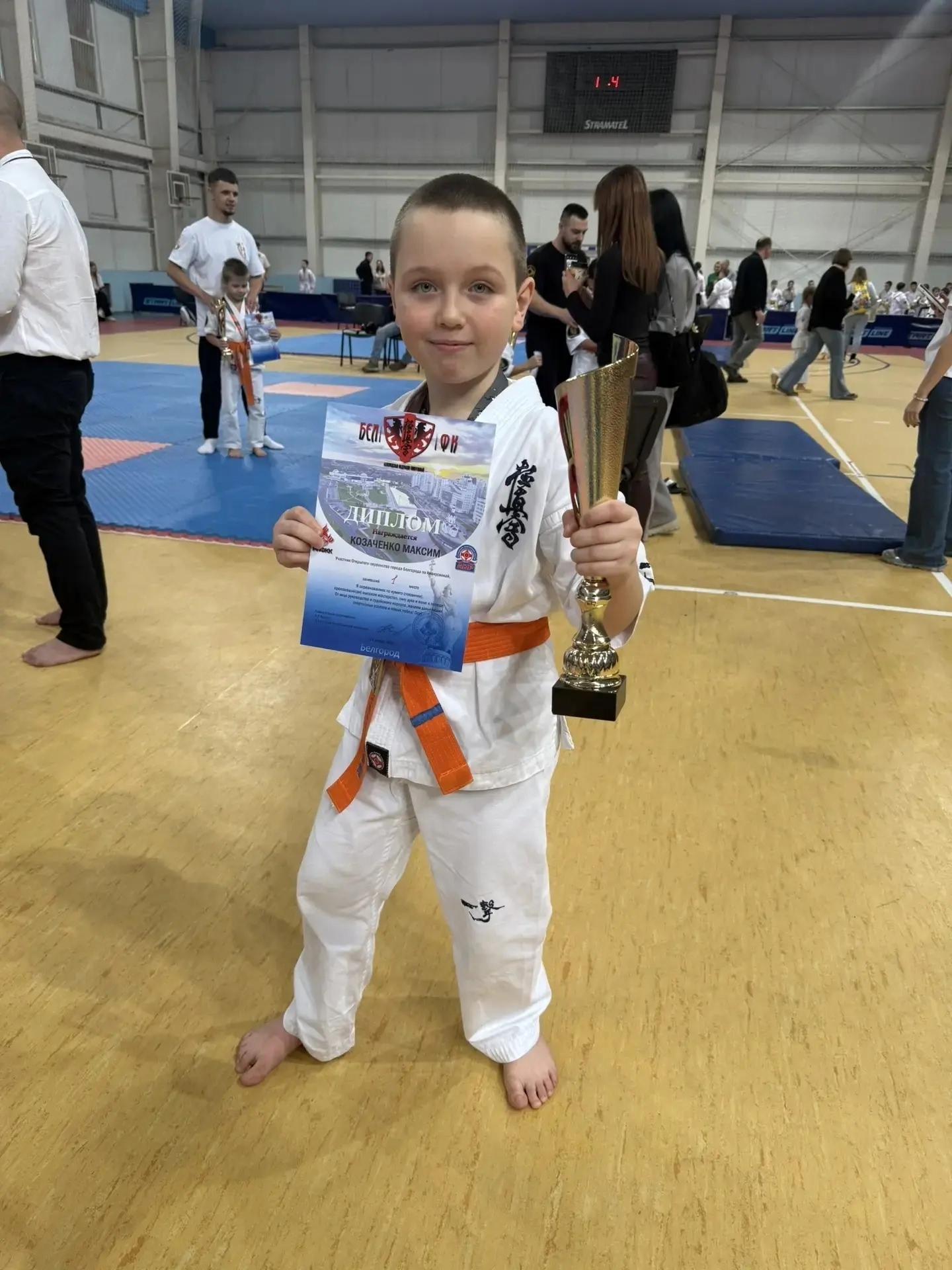 Максим Козаченко из 1 «Б» класса Северной школы №1 — наш чемпион.