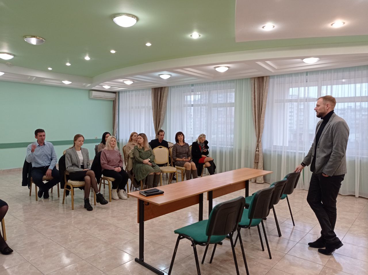 В Майском прошла встреча с руководителями территориального общественного самоуправления.