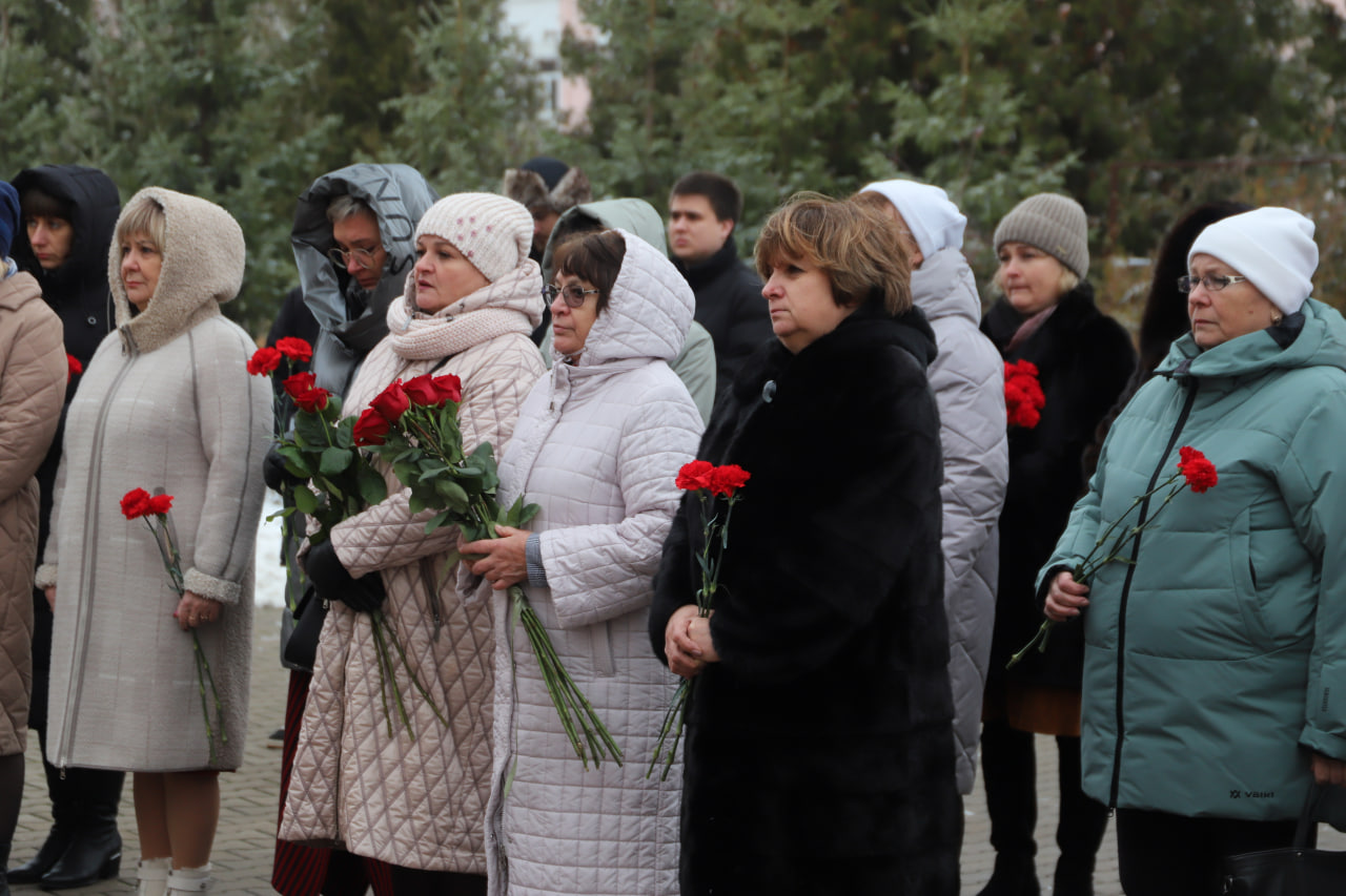 В двух школах Белгородского района открыли мемориальные доски в память о бойцах, погибших в ходе проведения спецоперации.