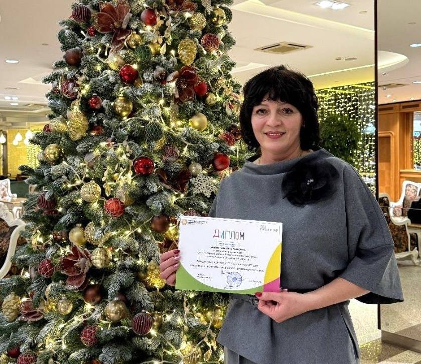 Педагог Дубовской школы «Алгоритм успеха» призёр Всероссийского конкурса методик «Разговор о правильном питании».