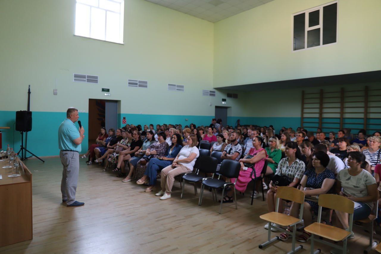 В Белгородском районе проходят родительские собрания.