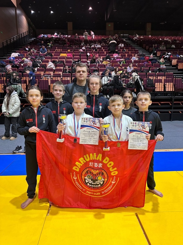 Спортсмены Белгородского района выиграли две медали в Первенстве ЦФО по киокусинкай.
