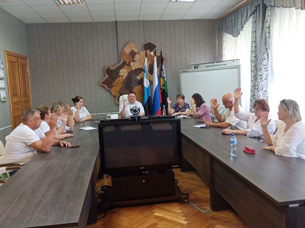 1 сентября состоялось заседание Белгородской районной территориальной избирательной комиссии..