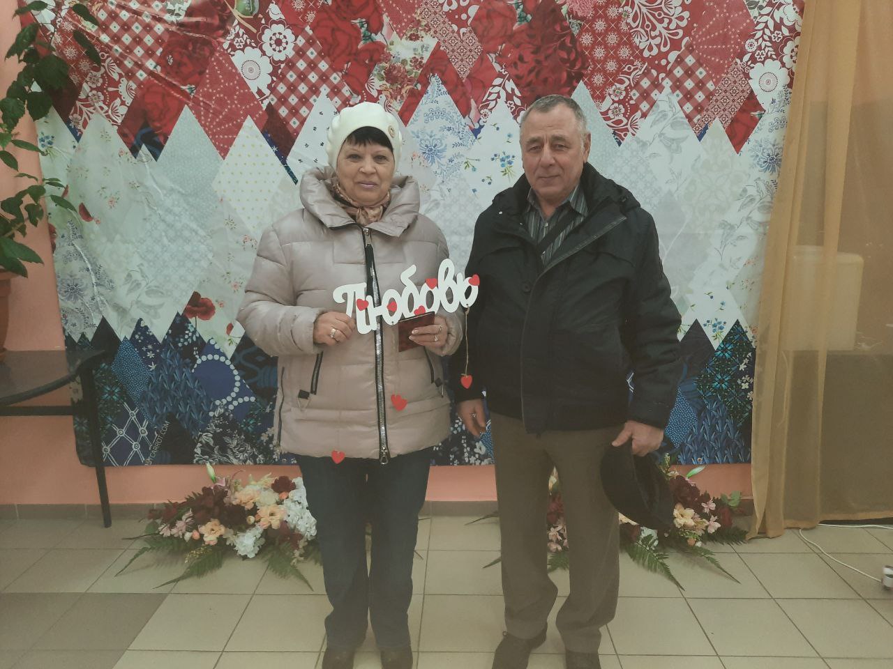 Одними из первых сегодня на свои избирательные участки пришли жители старшего поколения Белгородского района.