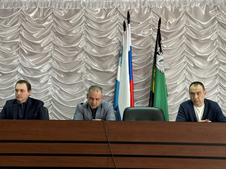 В Белгородском районе обсудили вопросы подготовки к отопительному сезону. В Белгородском районе обсудили вопросы подготовки к отопительному сезону.