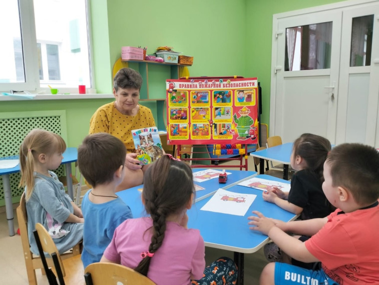 В Белгородском районе успешно реализуется проект «Ясли для самых маленьких». В Белгородском районе успешно реализуется проект «Ясли для самых маленьких».