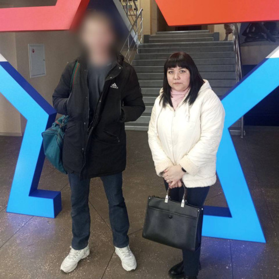 Служба по контракту — возможность профессионально защищать своё Отечество. Служба по контракту — возможность профессионально защищать своё Отечество.