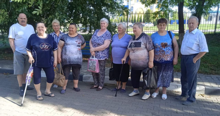 В Белгородском районе продолжается доставка граждан старше 65 лет в медицинские учреждения.