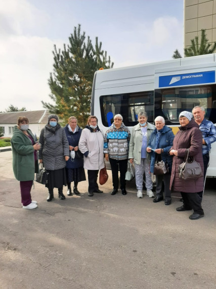 Жители Белгородского района старше 65 лет могут пользоваться доставкой в медицинские учреждения. Жители Белгородского района старше 65 лет могут пользоваться доставкой в медицинские учреждения.