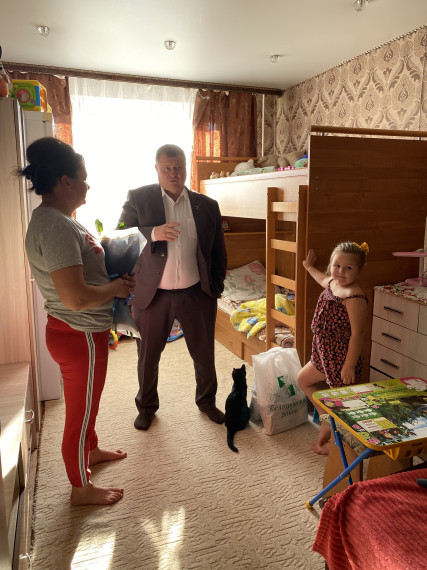 Владимир Перцев встретился с семьями мобилизованных жителей района.