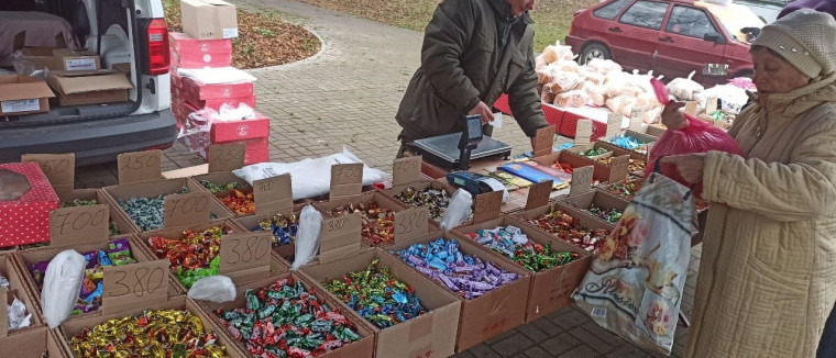 В Белгородском районе продолжаются традиционные ярмарки.