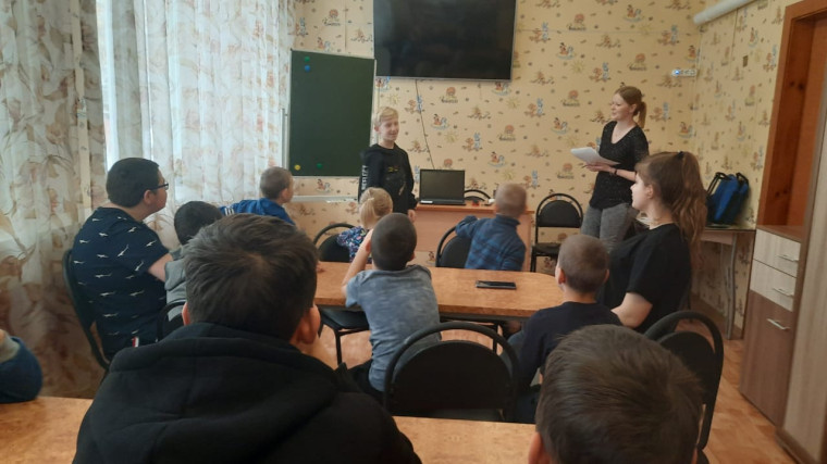 Для воспитанников «Разуменского дома детства» провели тренинг, направленный на формирование коммуникативной компетентности. Для воспитанников «Разуменского дома детства» провели тренинг, направленный на формирование коммуникативной компетентности.
