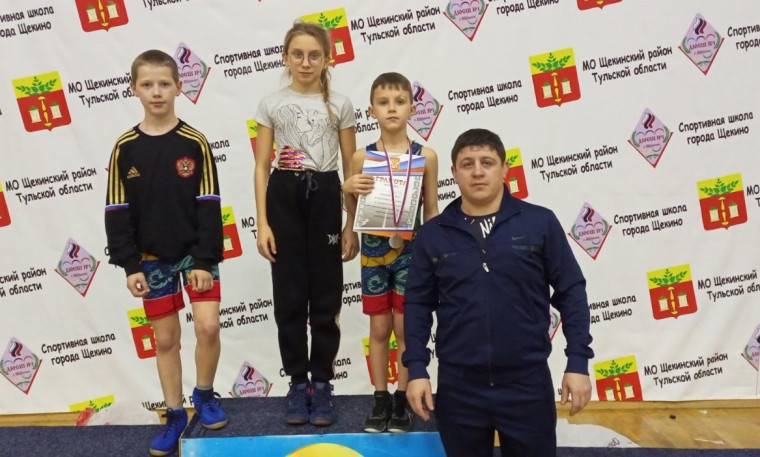 Воспитанник ДЮСШ Белгородского района завоевал третье место во Всероссийском турнире по вольной борьбе.
