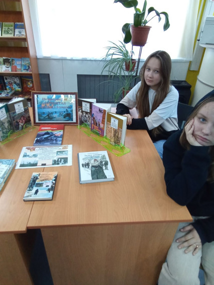В детской библиотеке посёлка Октябрьской прошло мероприятие, приуроченное к 80-летию прорыва блокады Ленинграда.
