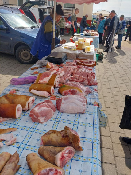Ярмарочные мероприятия продолжаются в Белгородском районе. Ярмарочные мероприятия продолжаются в Белгородском районе.