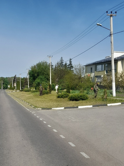 На территории Белгородского района продолжаются работы по благоустройству территорий. На территории Белгородского района продолжаются работы по благоустройству территорий.