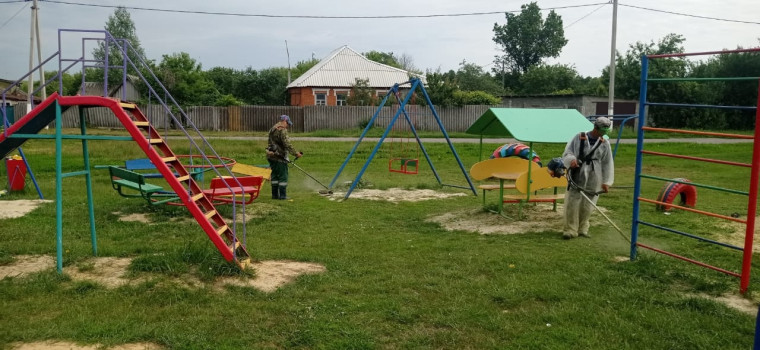 В Белгородском районе наводят порядок. В Белгородском районе наводят порядок.