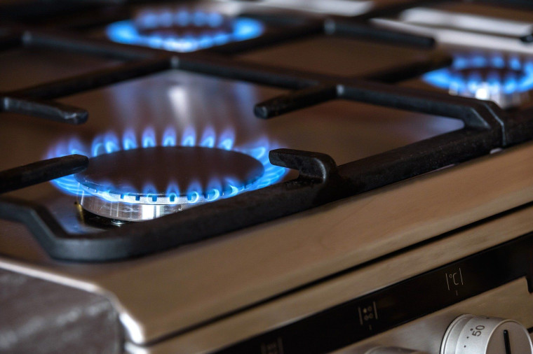 В Белгородском районе продолжает действовать программа догазификации. В Белгородском районе продолжает действовать программа догазификации.