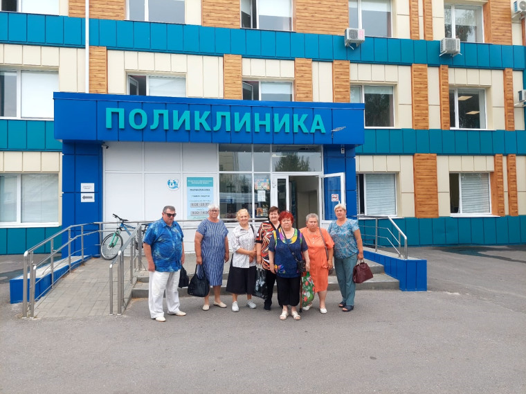 Жители Таврово воспользовались услугой подвоза в медучреждение. Жители Таврово воспользовались услугой подвоза в медучреждение.