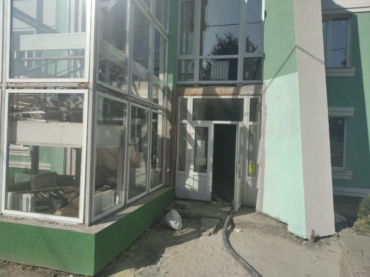В рамках нацпроекта «Здравоохранение» в Бессоновке продолжается капремонт амбулатории. В рамках нацпроекта «Здравоохранение» в Бессоновке продолжается капремонт амбулатории.
