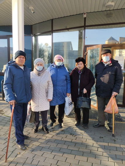 Пенсионеры Белгородского района активно пользуются услугой подвоза в медицинские учреждения.