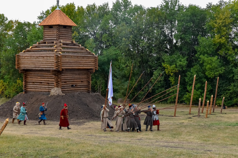 Исторический парк «Белгородская черта» может стать лучшей достопримечательностью региона. Исторический парк «Белгородская черта» может стать лучшей достопримечательностью региона.