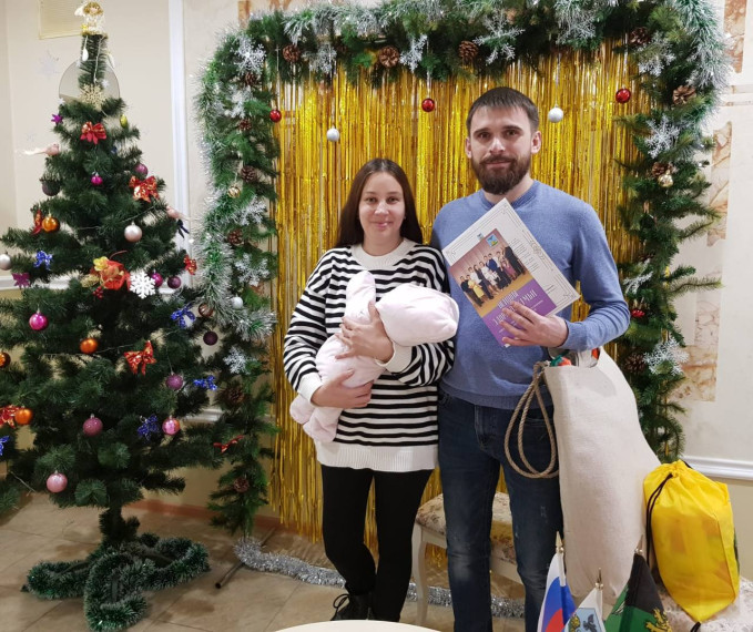 778 записей актов о рождении детей зарегистрировали в 2023 году в Белгородском районе. 778 записей актов о рождении детей зарегистрировали в 2023 году в Белгородском районе.