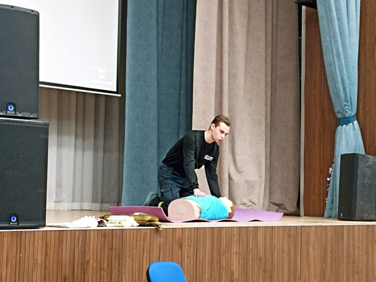 Для педагогов Разуменской СОШ №4 «Вектор Успеха» провели курсы по оказанию первой медицинской помощи. Для педагогов Разуменской СОШ №4 «Вектор Успеха» провели курсы по оказанию первой медицинской помощи.