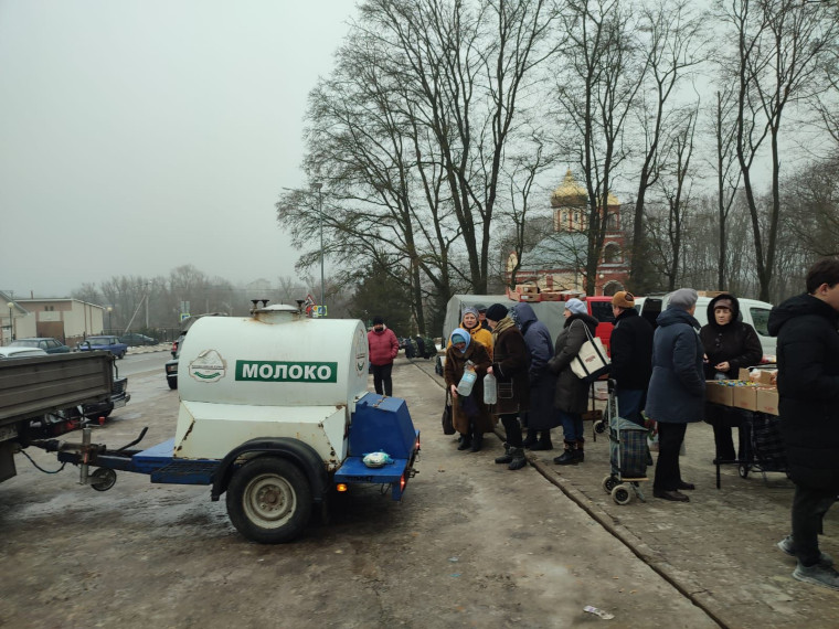 В Белгородском районе продолжаются продовольственные ярмарки.