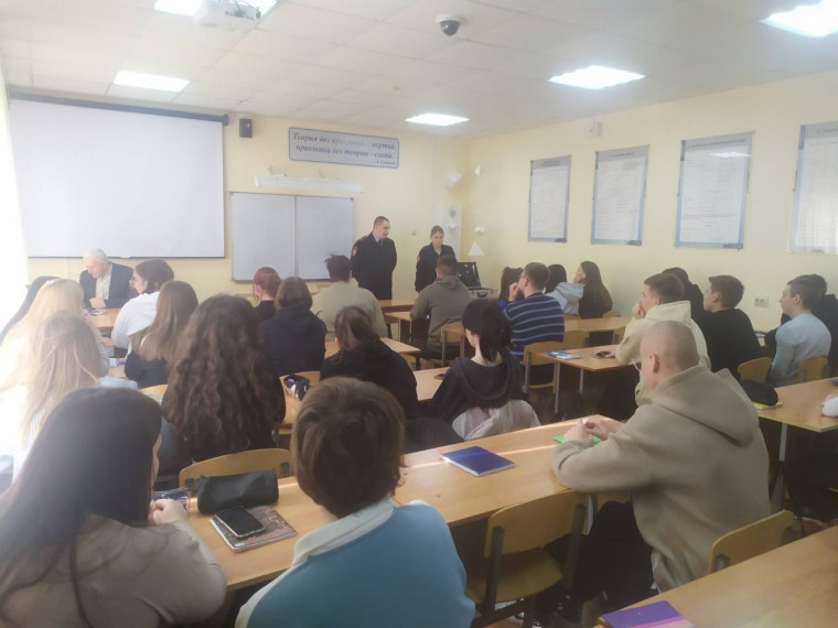 Встреча экспертов со студентами БелГАУ. Встреча экспертов со студентами БелГАУ.