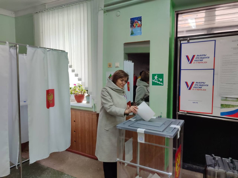 Глава администрации Белгородского района приняла участие в голосовании. Глава администрации Белгородского района приняла участие в голосовании.