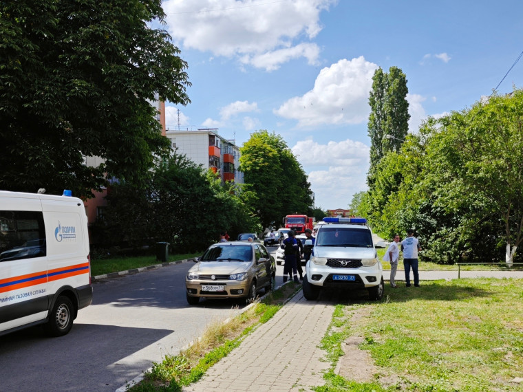 В Белгородском районе провели ещё два командно-штабных учения для отработки алгоритма действий при возникновении ЧС. В Белгородском районе провели ещё два командно-штабных учения для отработки алгоритма действий при возникновении ЧС.