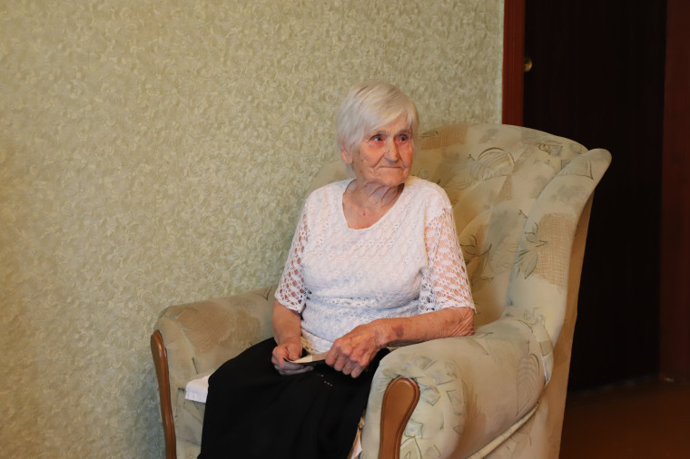95 лет исполнилось Клавдии Павловне Логвиновой из посёлка Дубовое. 95 лет исполнилось Клавдии Павловне Логвиновой из посёлка Дубовое.