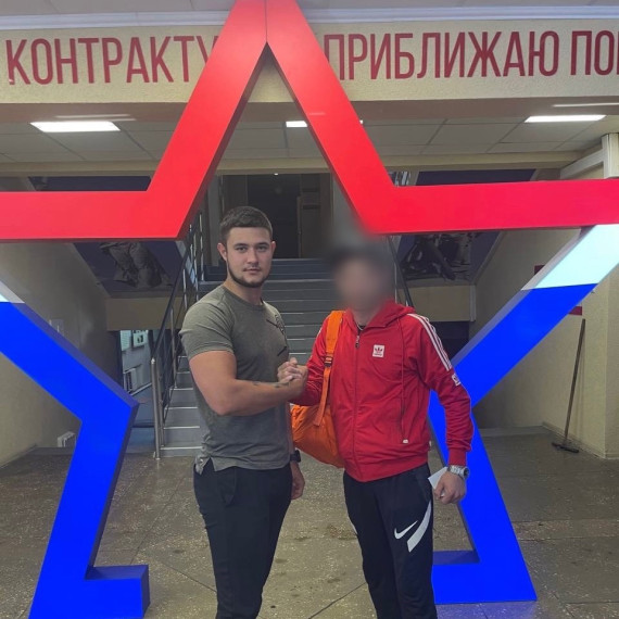 На прошлой неделе в ряды Вооружённых сил России вступили 12 мужчин из Белгородского района. На прошлой неделе в ряды Вооружённых сил России вступили 12 мужчин из Белгородского района.