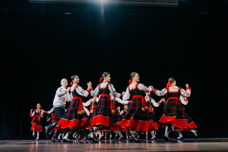 Подвели итоги X открытого конкурса среди танцевальных коллективов «Танцующий район – 2024». Подвели итоги X открытого конкурса среди танцевальных коллективов «Танцующий район – 2024».